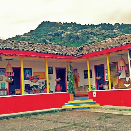 Finca Recreacional Marcelandia سانتا روزا دي كابال المظهر الخارجي الصورة